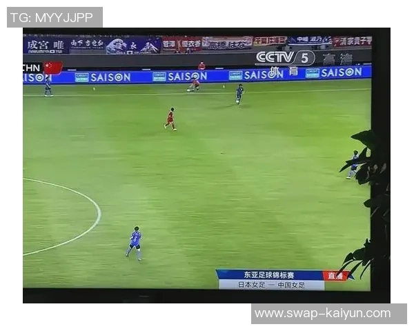 实时更新完整足球比分直播尽享精彩赛事瞬间与分析 实时更新完整足球比分直播尽享精彩赛事瞬间与分析